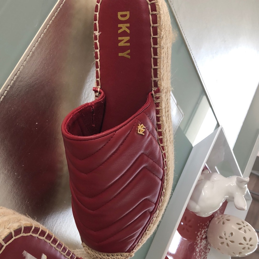 Beautiful Burgundy Red Espadrille!!❤️❤️